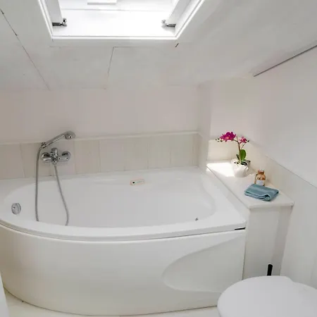Casa La Neviera - Loft Con Vasca Idromassaggio - Vicino Mare E Centro Con Parcheggio *